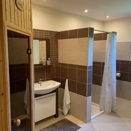 Séjour chez l'habitant Solna Z Sauna Dla 2-4 Osob *
