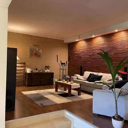 Solna Z Sauna Dla 2-4 Osob Séjour chez l'habitant *